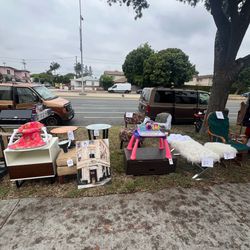 Garage Yard Sale Dresser Chairs Ottoman Bench Furniture