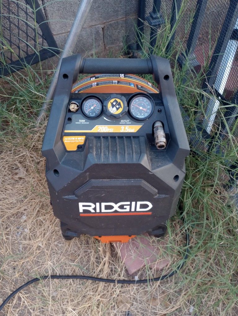 Air Compressor 