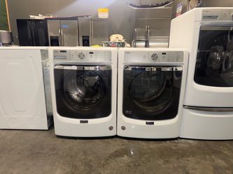 MAYTAG XL CAPACITY WASHER DRYER ELECTRIC SET FREE DELIVERY