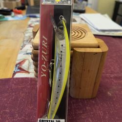 FISHING YO-ZURI 3D PRISM 3/4 oz YELLOW/CLEAR DIVES 3-5 FEET RATTLE'S