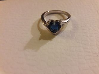 STERLING SILVER BLUE TOPAZ RINGI