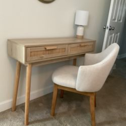 Desk And Chair