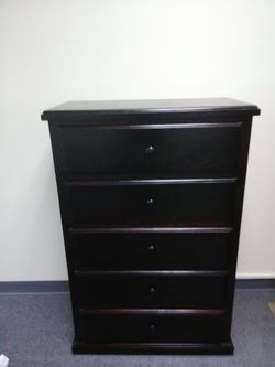 Pinewood Dressers