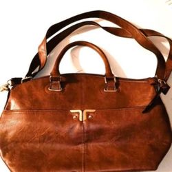 Bueno Hand/Shoulder Bag