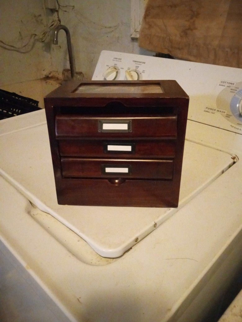 Wooden music box picture frame.