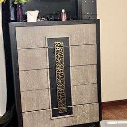 King Bedroom 