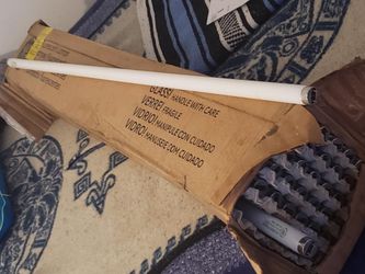 Fluorescent Lightbulbs 32W