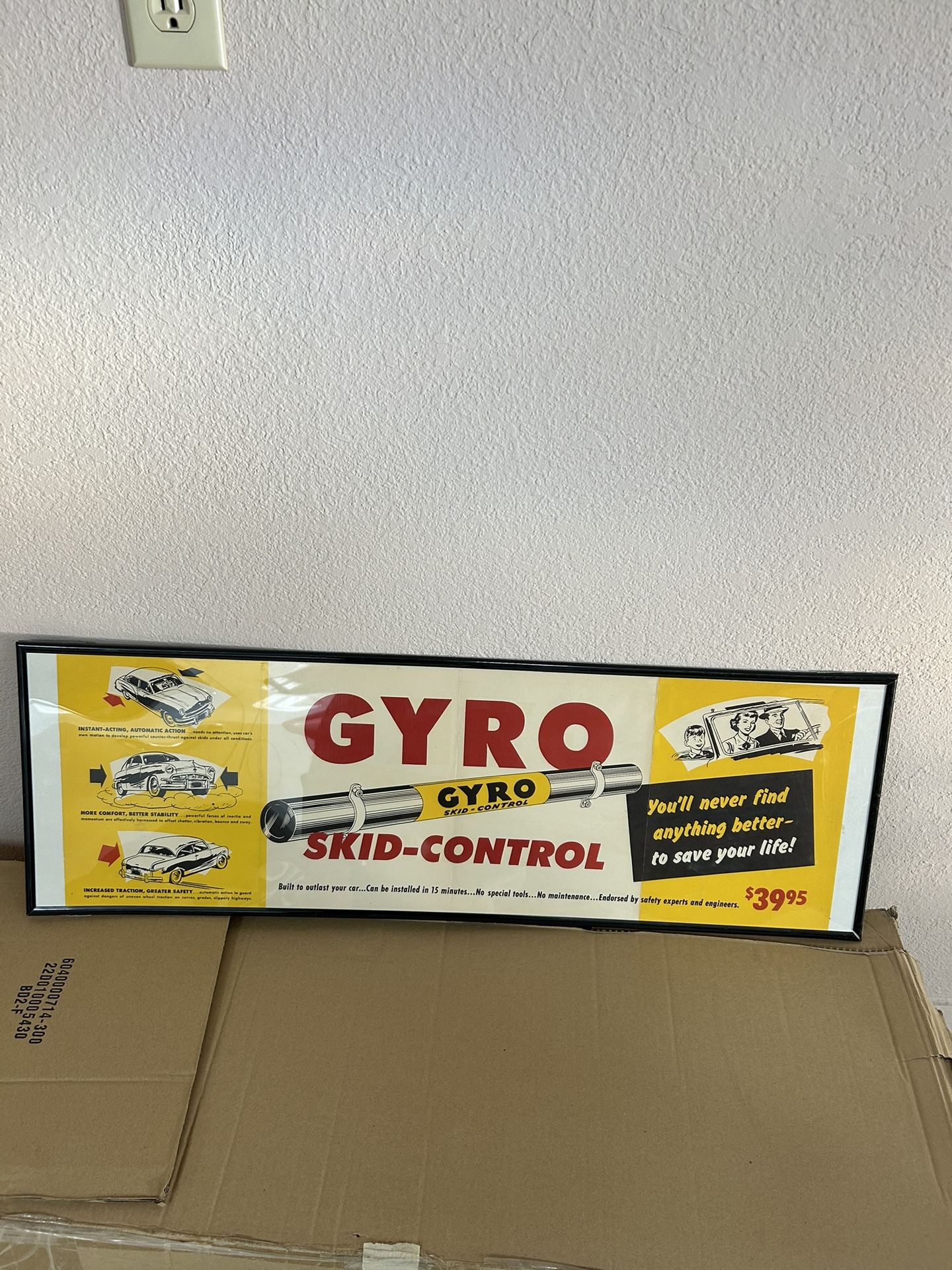 Advertising Paper And Cardboard Signs
