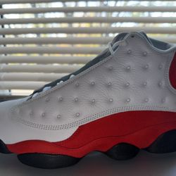 Air Jordan Retro 13 White university red