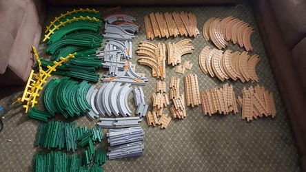 Huge lot geotrax. Holidays are coming