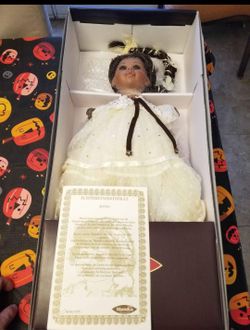ALYSSA Mundia Reve De Christine Et Cecile 19” Artist Porcelain Doll COA NIB