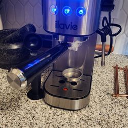 ilavie Espresso Maker