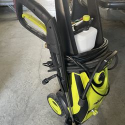 Pressure Washer 