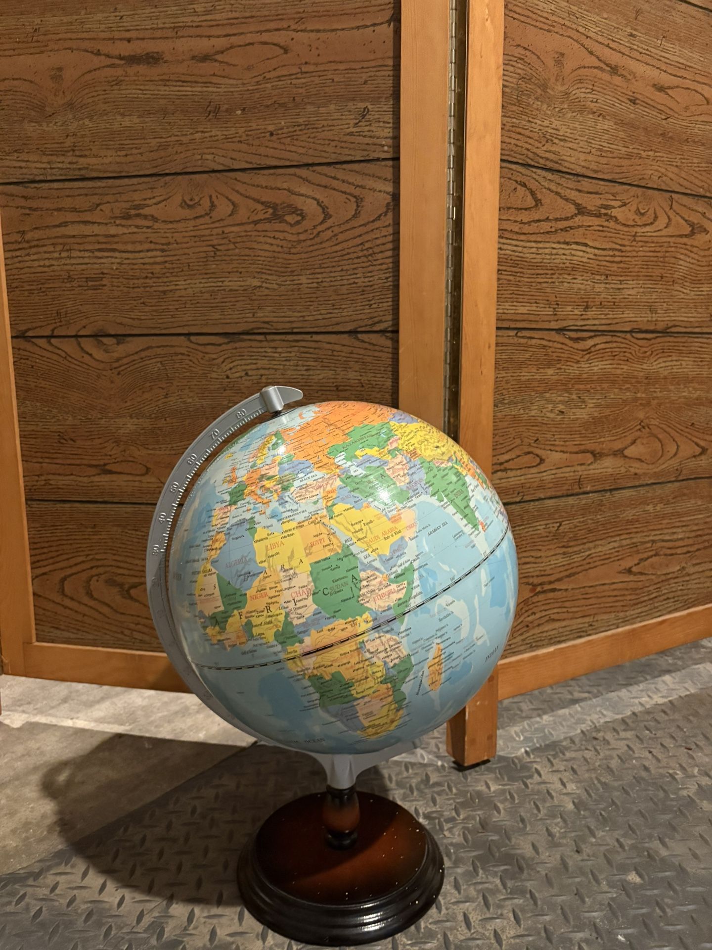 Globe