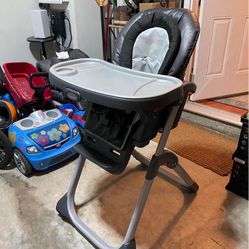 Graco DuoDiner LX 3-in-1 Folding Convertible Highchair