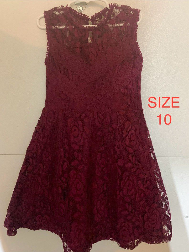 FLOWER STYLE LACE GIRL DRESS ,  Size 10