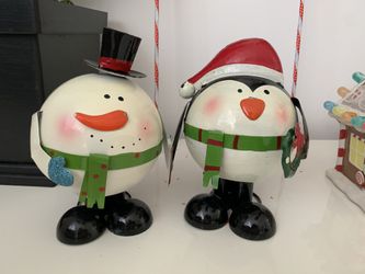 Christmas snowman penguin decoration