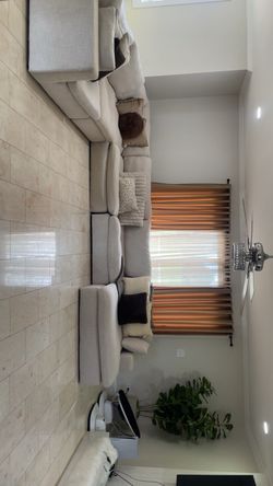 Large Cream Beige Sectional Sofa – Modern & Spacious