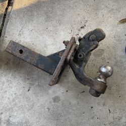 8 Ton Locking Tow Hitch 