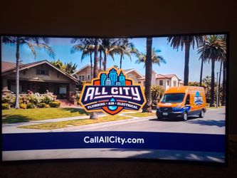 Samsung Smart TV 65 inches