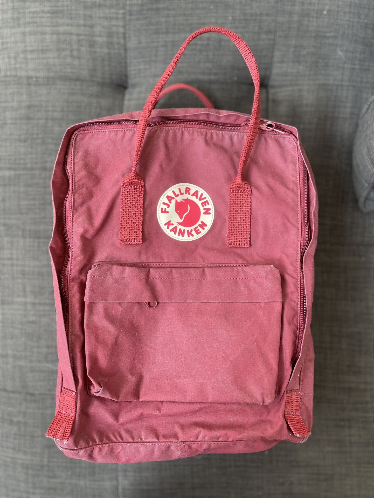 Fjallraven Kanken Backpack Bag In Ox‎  Red Unisex Fjallraven Kanken Backpack - red (ox red) main image 3