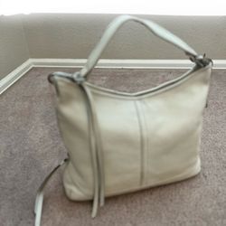 Purse  ( BANANA. REPUBLIC  )