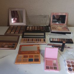 9 Paletas de sombras algunas brochas