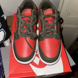Nike Dunks 