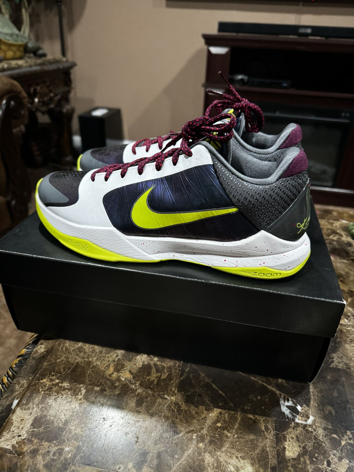 Kobe 5  Chaos