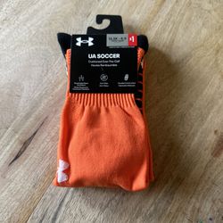NEW ONE PAIR UNDER ARMOUR US SOCCER YOUTH OVER THE CALF SOCKS SIZE 13.5K-4.5