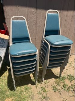 Chairs/ sillas
