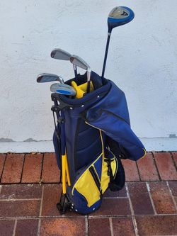 Tour X Kids 5 Piece Golf Club Set SIZE 1 With Golf Bag