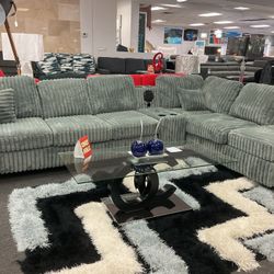 Stunning Sectional Couch W/ Bluetooth Speakers 40% OFF