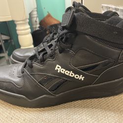 Reebok Basketball Hi-Top Shoes 