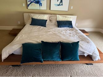 King size bed and side tables