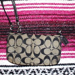 Vintage Coach Wristlet 