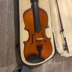 Used Cecilio Student Violin Set