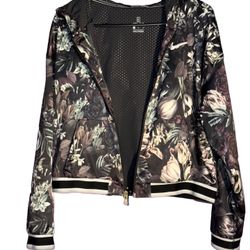 Floral Nike Women's  Medium - Black and Gray