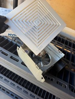 Broan 671 exhaust fan