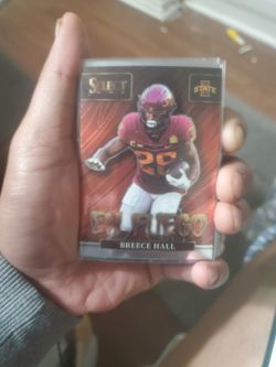 Breece Hall *En Fuego* 