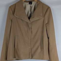 Women’s Tan Coat 