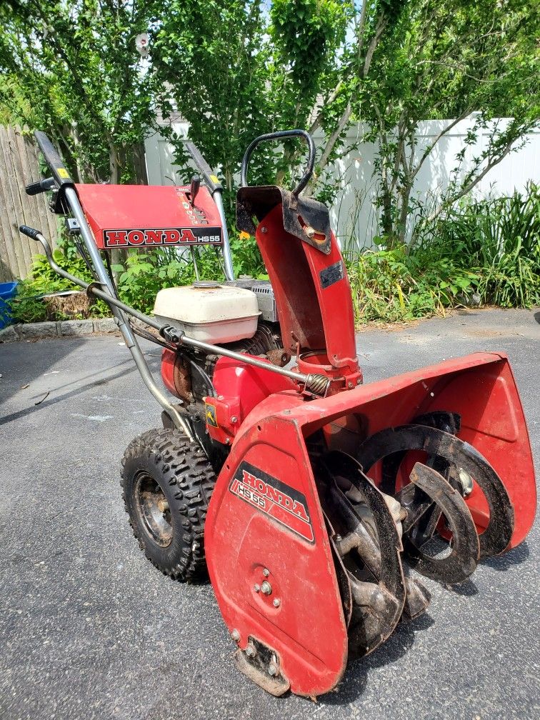 Honda HS55 Snowblower