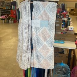 Oversized THROW