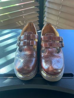 Dr. Martens Brown Leather Mary Jane Shoes - Size 7
