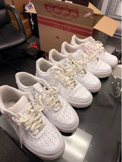 3 Pairs White Nike Air Force 1s Size 9