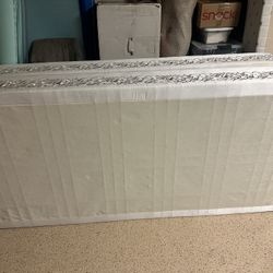 King Box Springs 