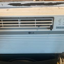 8,000 BTU Like New
