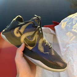 Kobe 5 Nike protro Eggplant (Size 11)