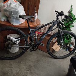 Mongoose XR-PRO 29" Charcoal Grey, Full suspension,  Disk brakes, 24 Speed!!!