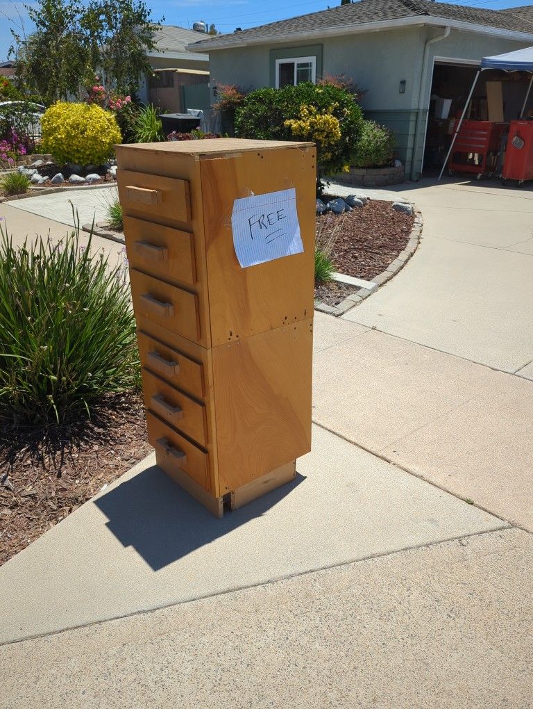 FREE Cabinet Good For The Garage